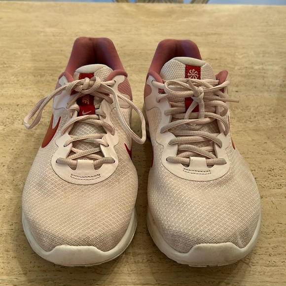 Nike Revolution 6 Next Nature Women’s Road Running Shoes Pink Size 11 - Picture 2 of 8